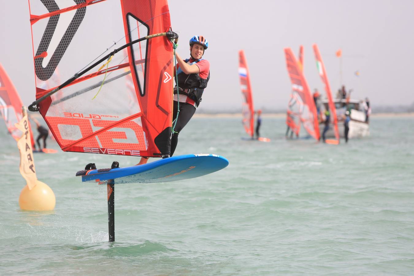 FOTOS: La Semana Olímpica Andaluza de vela, en la Bahía de Cádiz