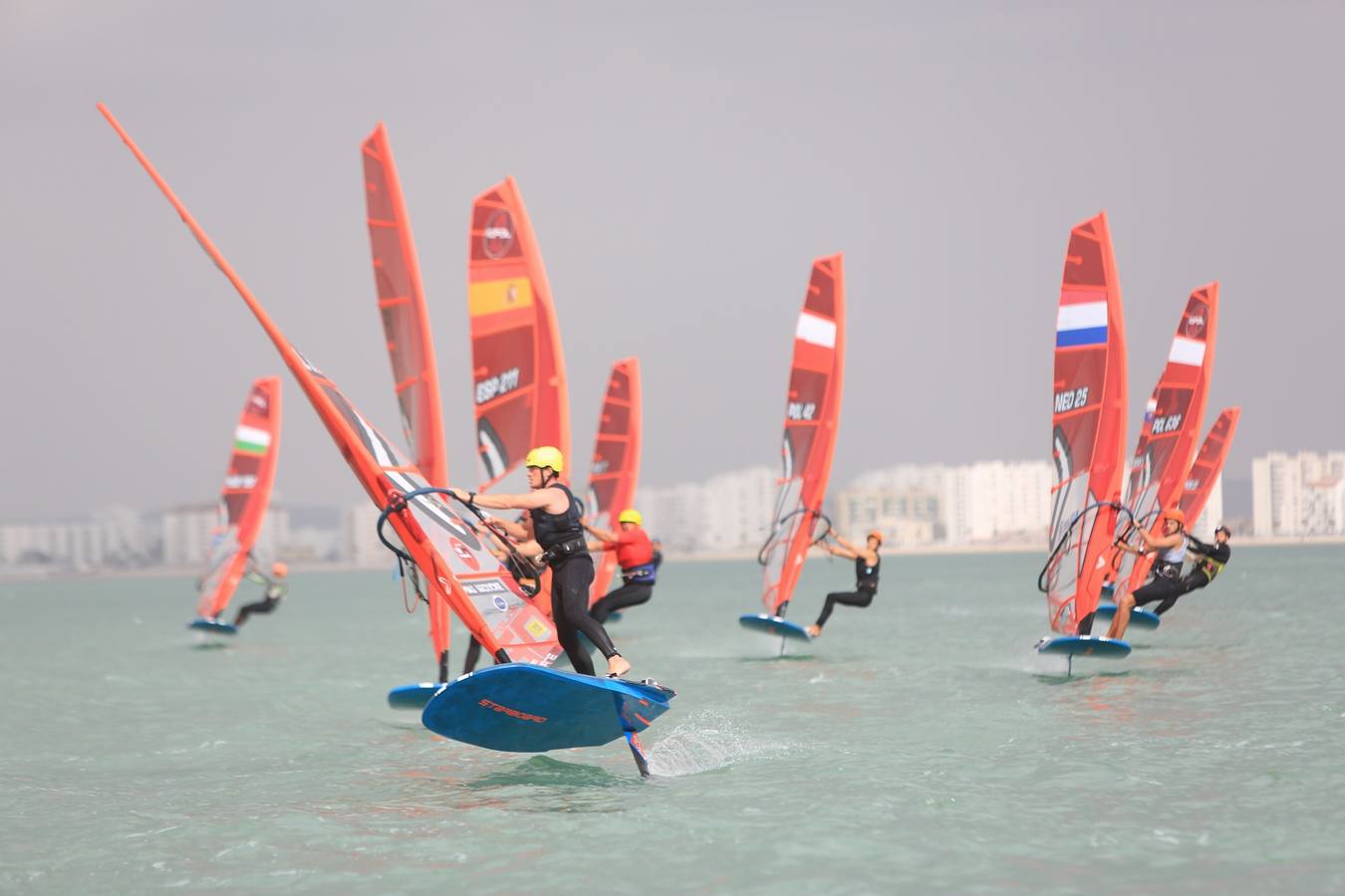 FOTOS: La Semana Olímpica Andaluza de vela, en la Bahía de Cádiz