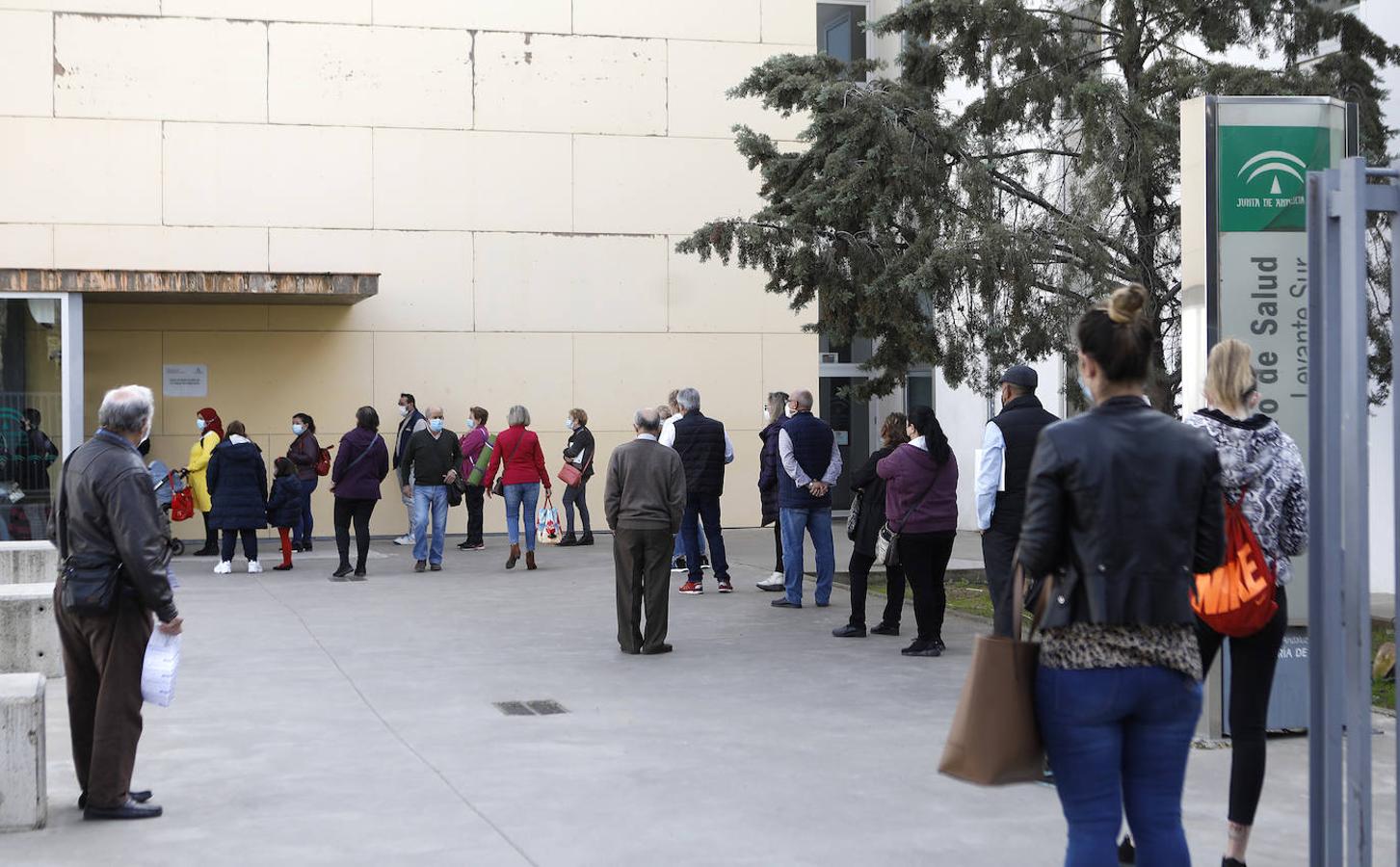 Los centros de salud de Córdoba, en imágenes