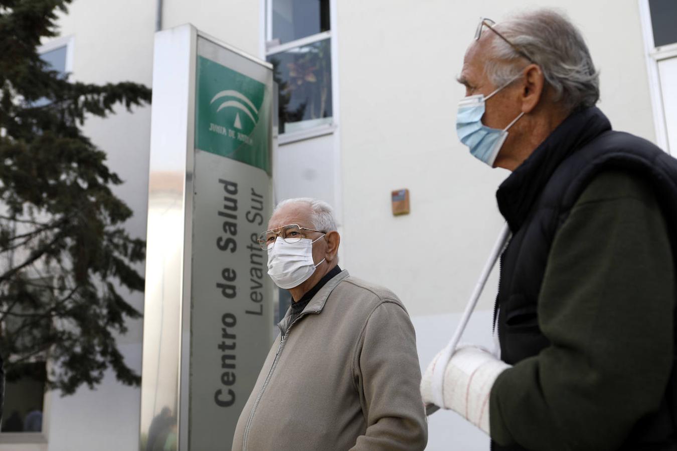 Los centros de salud de Córdoba, en imágenes