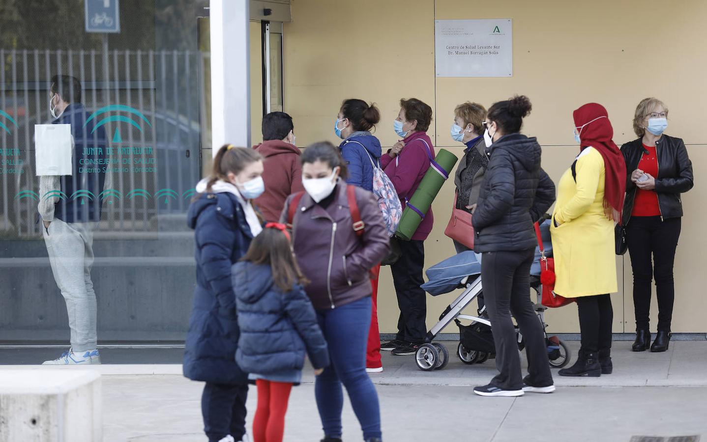 Los centros de salud de Córdoba, en imágenes