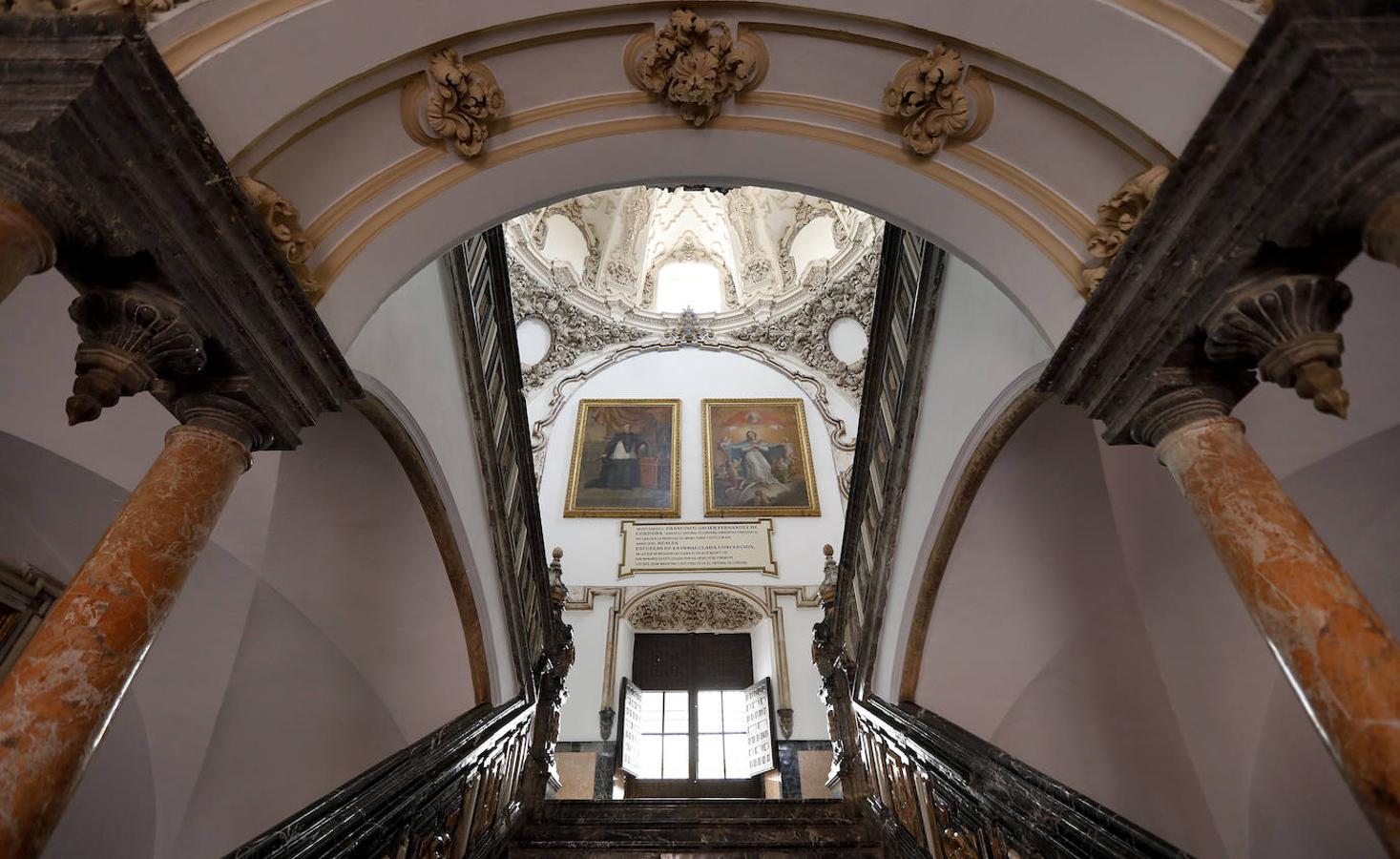 El patrimonio del Colegio de La Inmaculada de Córdoba, en imágenes