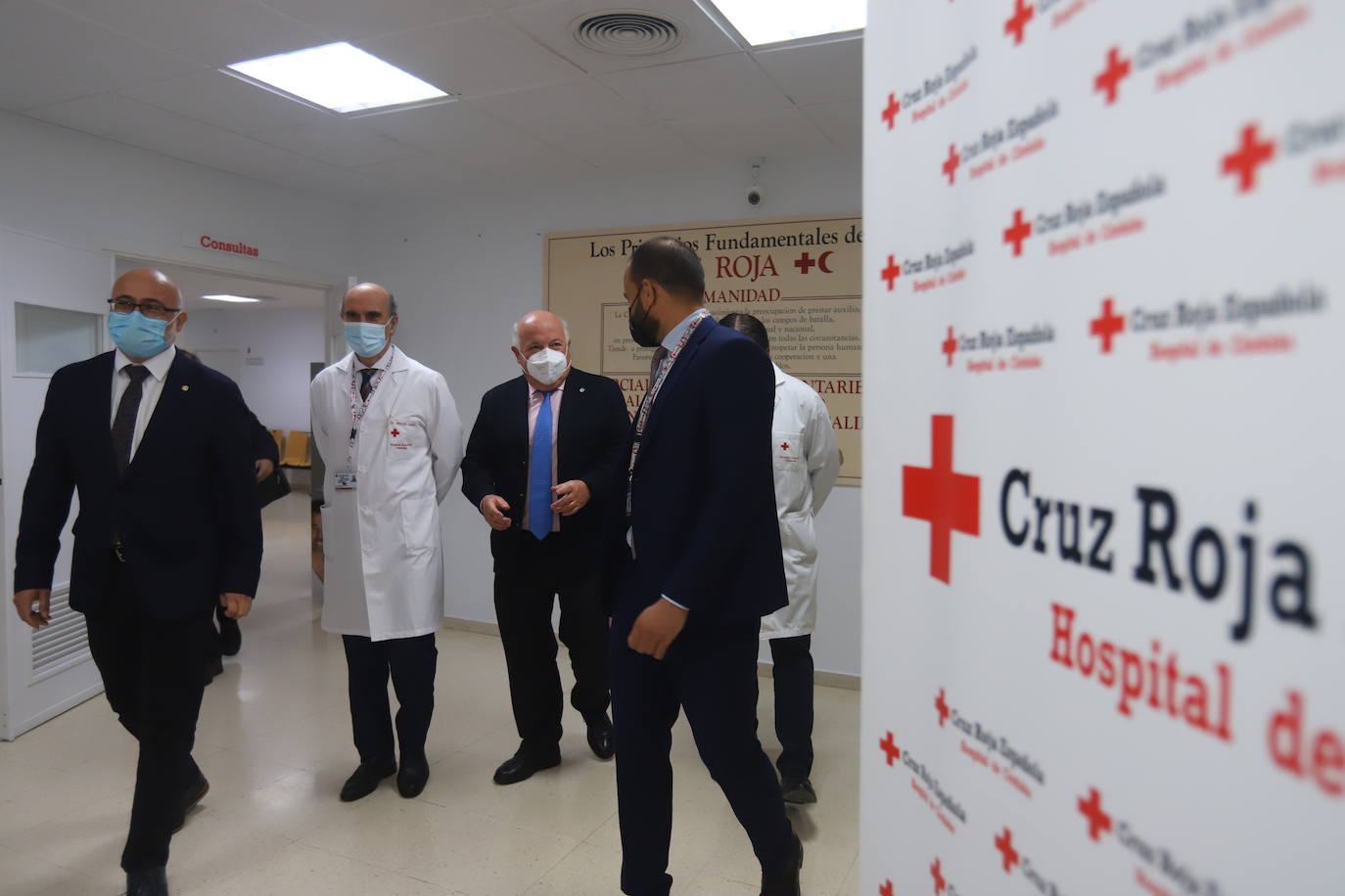 La inauguración del Instituto de Neurociencias de Cruz Roja en Córdoba, en imágenes