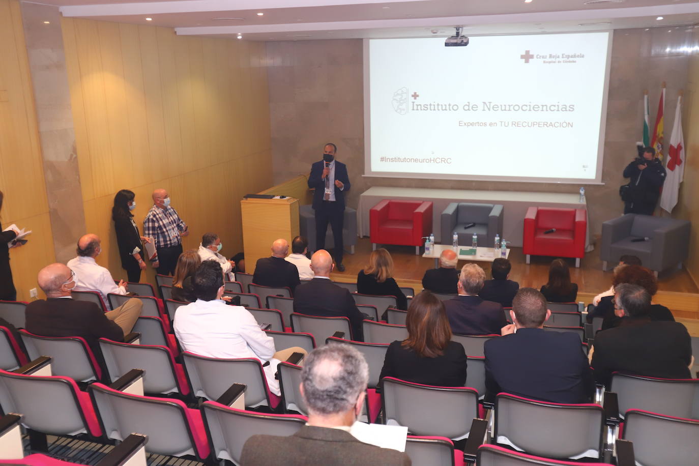 La inauguración del Instituto de Neurociencias de Cruz Roja en Córdoba, en imágenes