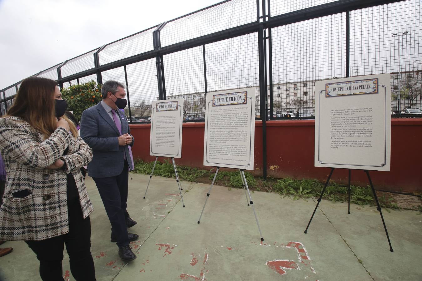 Juan Espadas, en la celebración del Día de la Mujer en el CEIP Menéndez Pidal