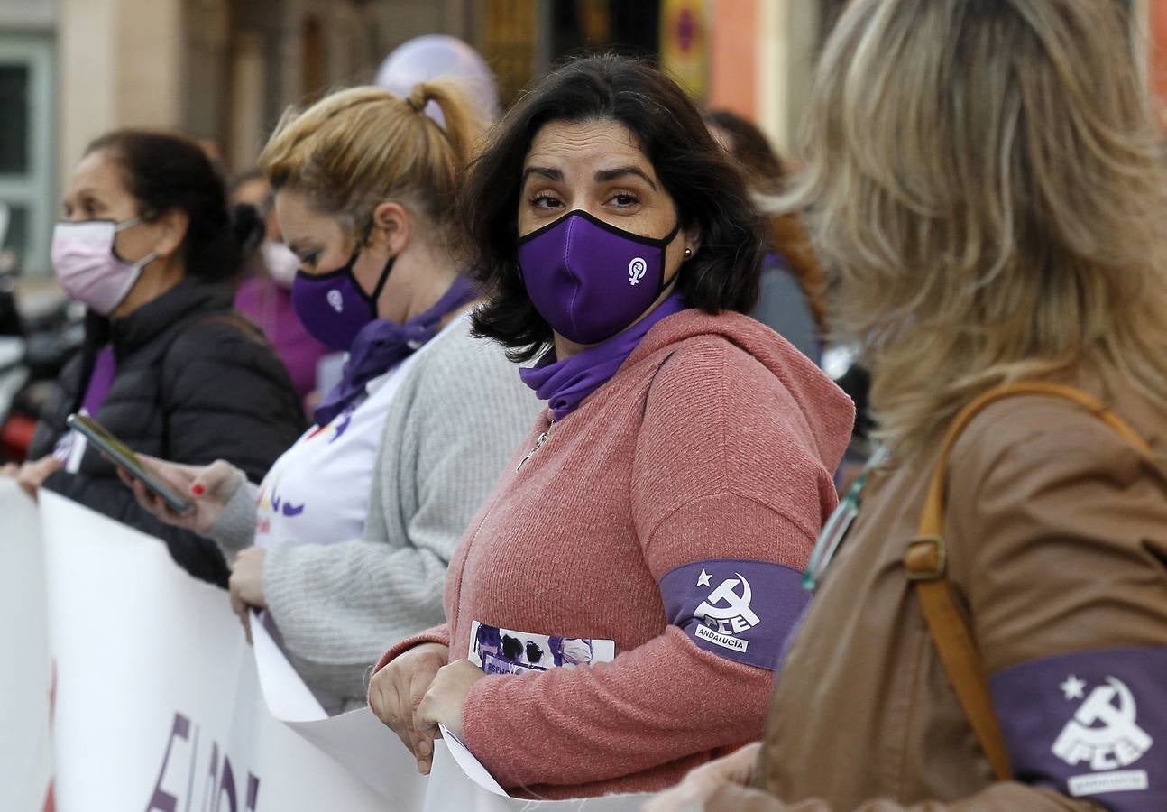 Concentración del Movimiento Feminista de Sevilla en la Plaza de San Francisco