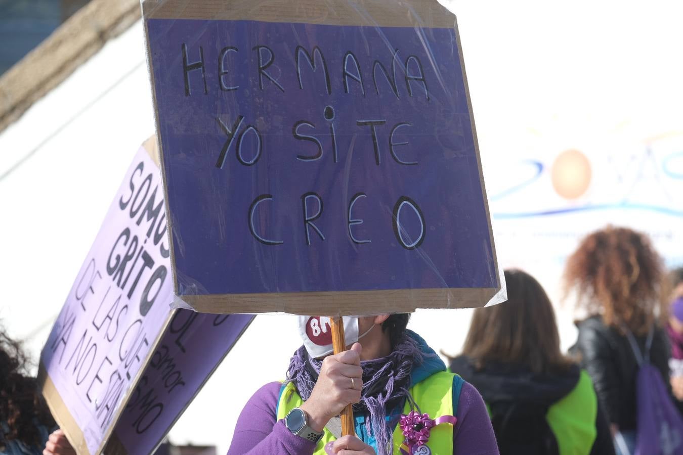 FOTOS: El 8-M, día de la mujer en Cádiz