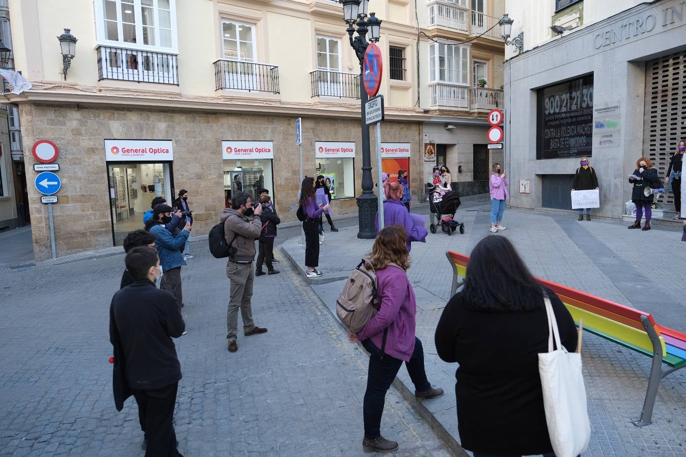 FOTOS: El 8-M, día de la mujer en Cádiz