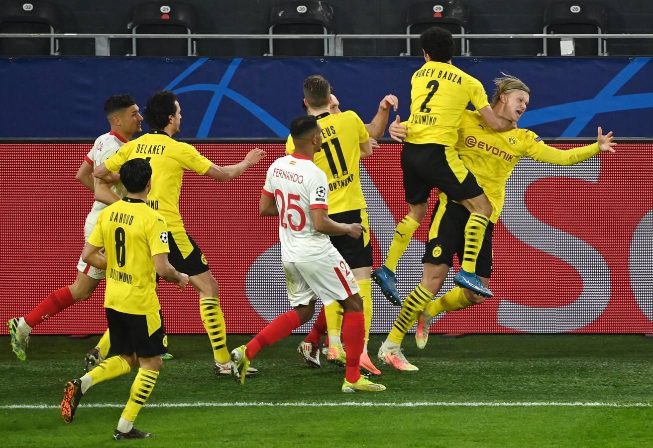 Las mejores imágenes del partido entre el Borussia Dortmund y Sevilla F.C.