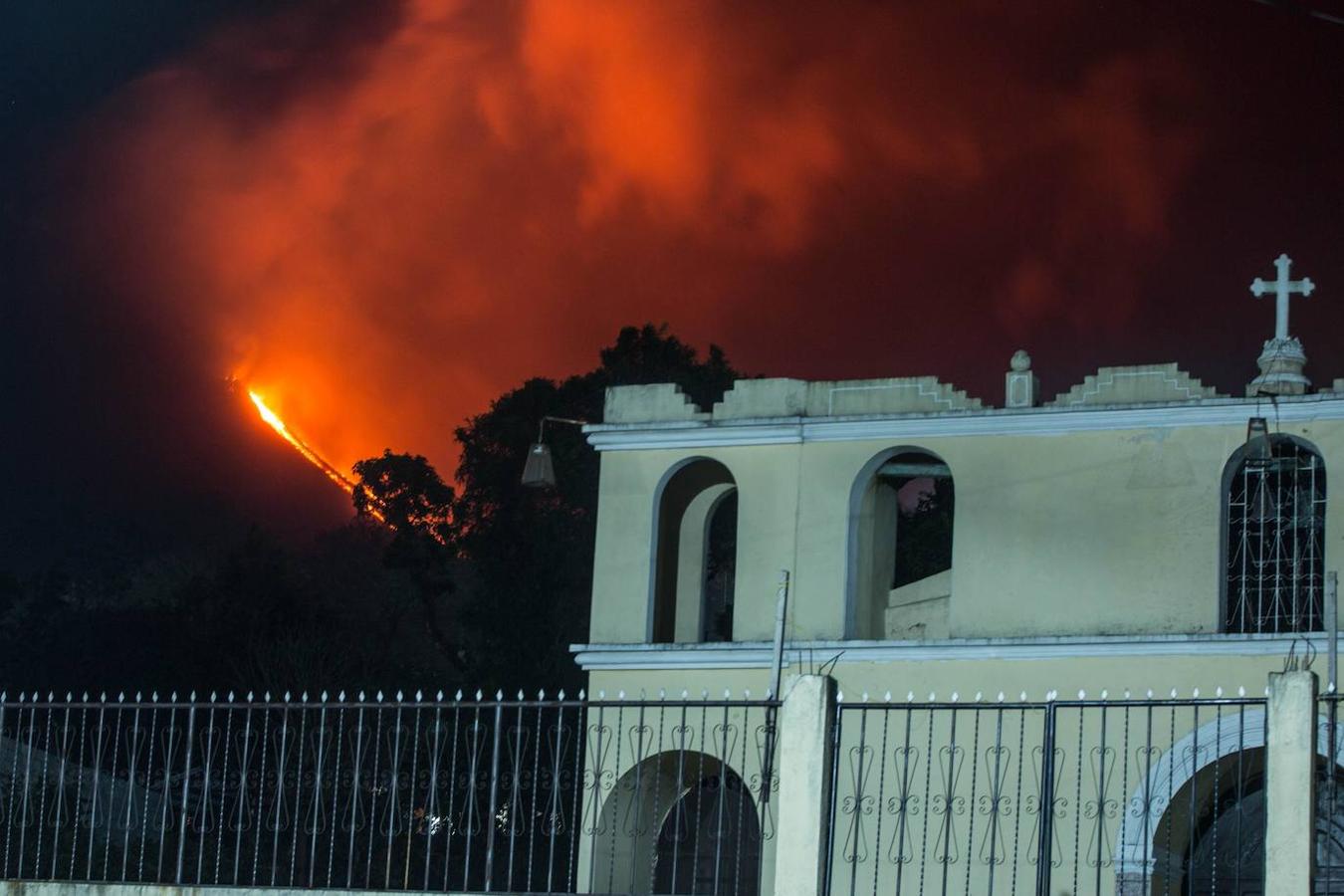 Se ha recomendado a la población considerar evacuaciones preventivas. 