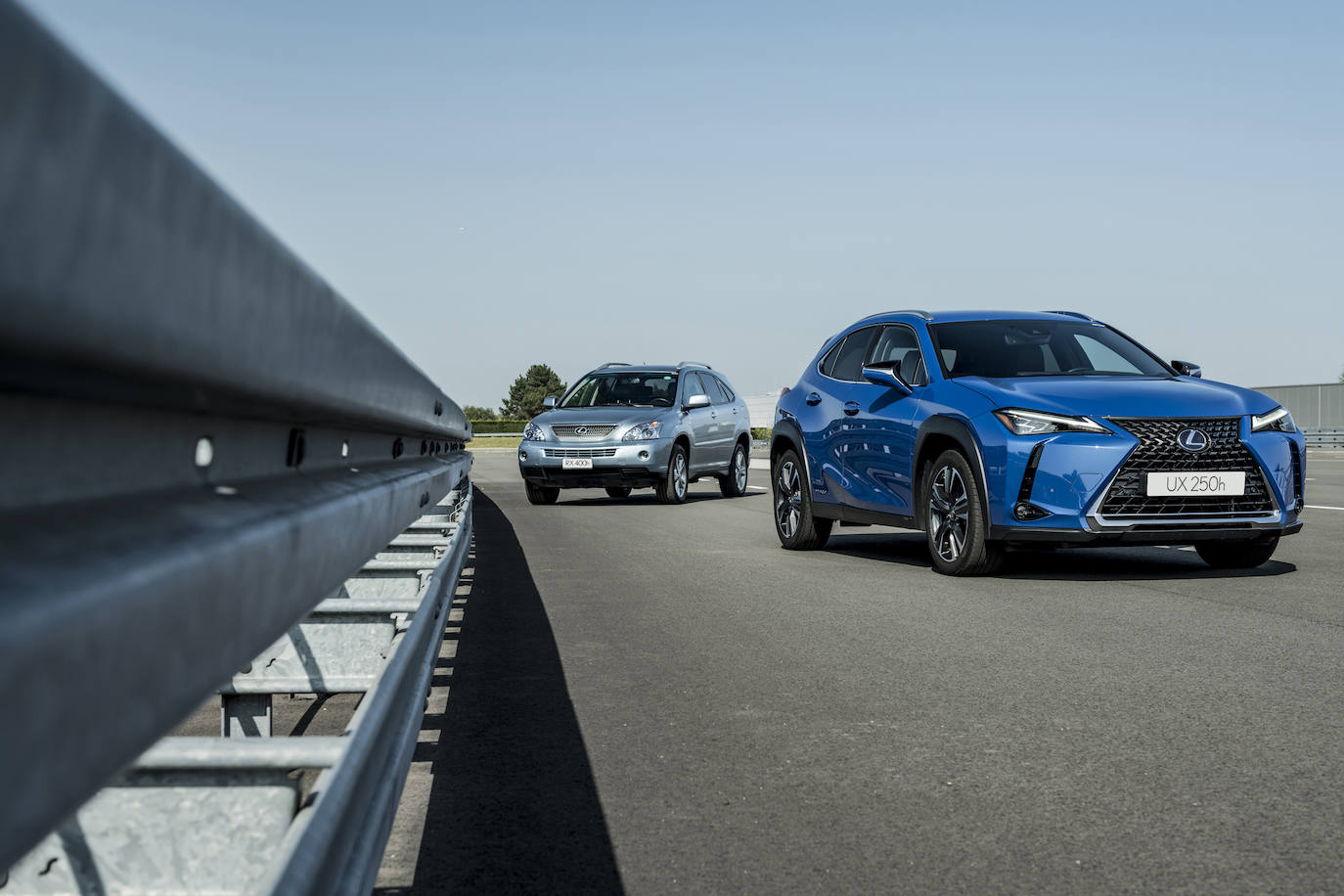 Fotogalería: Lexus RX 400h frente al UX 250h