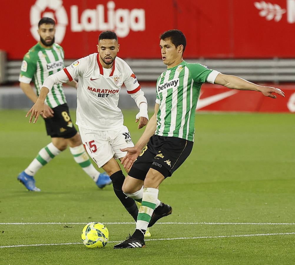 Partido de LaLiga entre el Sevilla y el Betis en el Sánchez-Pizjuán