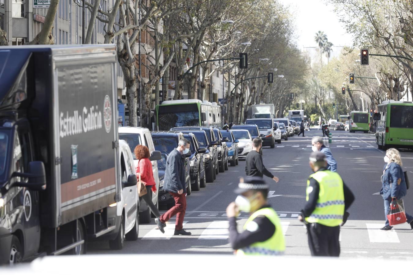 La protesta de los hosteleros de Córdoba, en imágenes