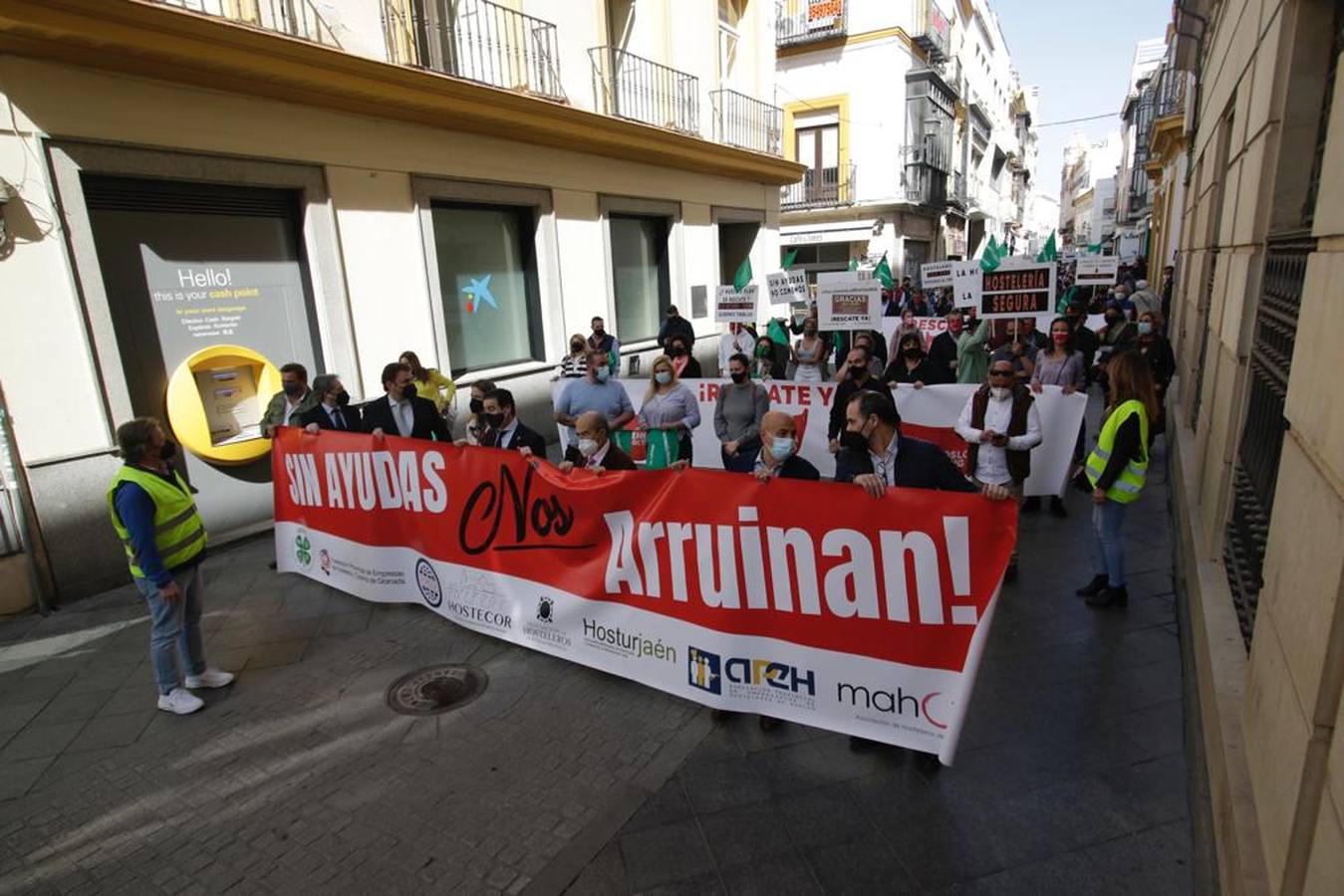 Fotogalería: Los hosteleros se movilizan por el acceso a ayudas directas