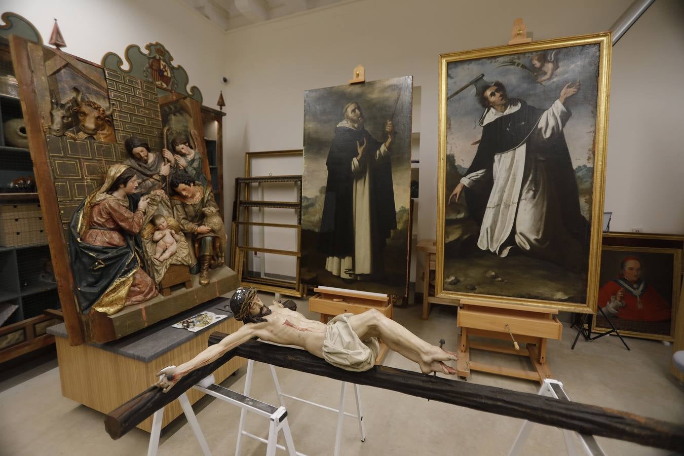 Fotogalería: Restauración de las esculturas y retablos de Santa Clara (I)