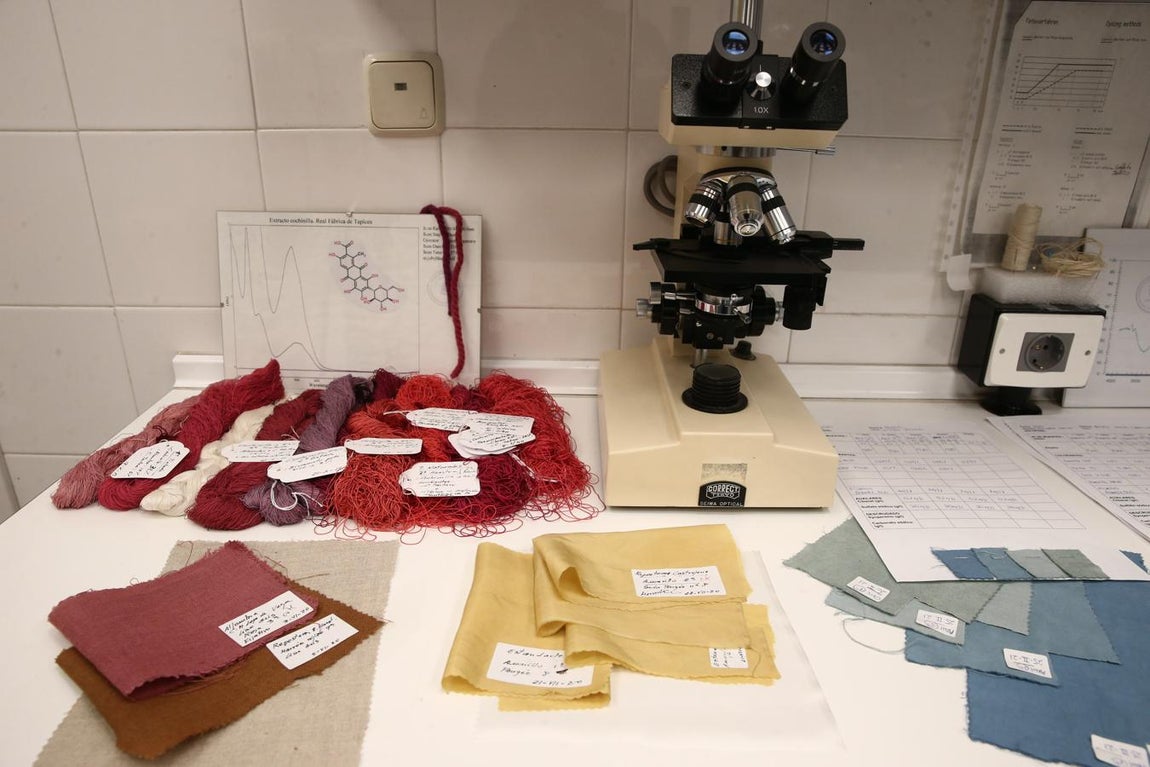 Tres siglos de historia de la Real Fábrica de Tapices, en imágenes