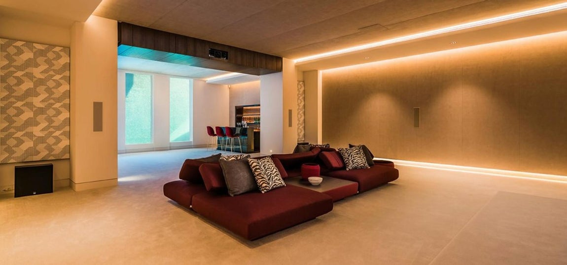 Así es por dentro 'El diamante de Marbella'. Cada detalle está cuidado a la perfección. Siempre siguiendo el vanguardismo y la excelencia.