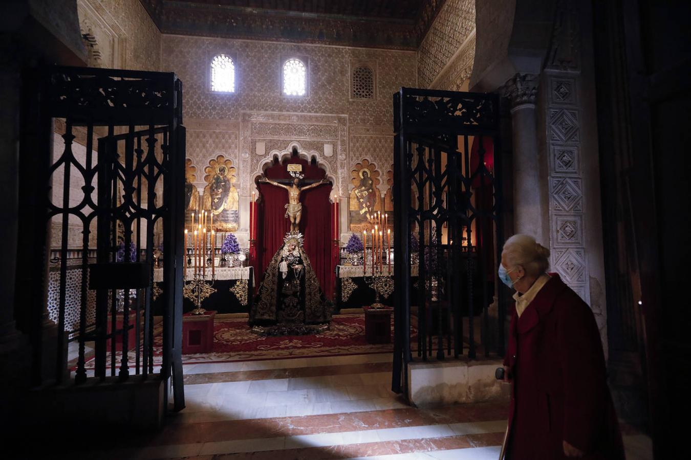 La veneración al Cristo de la Expiración y la Virgen del Silencio en Córdoba, en imágenes