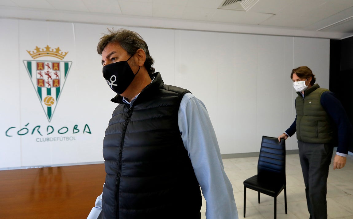 En imágenes, González Calvo explica el fracaso del Córdoba CF