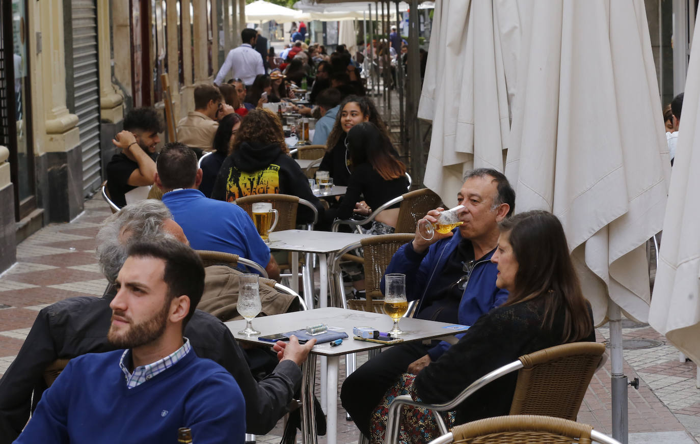 Fotogalería: los veladores de Córdoba al inicio de la Semana Santa