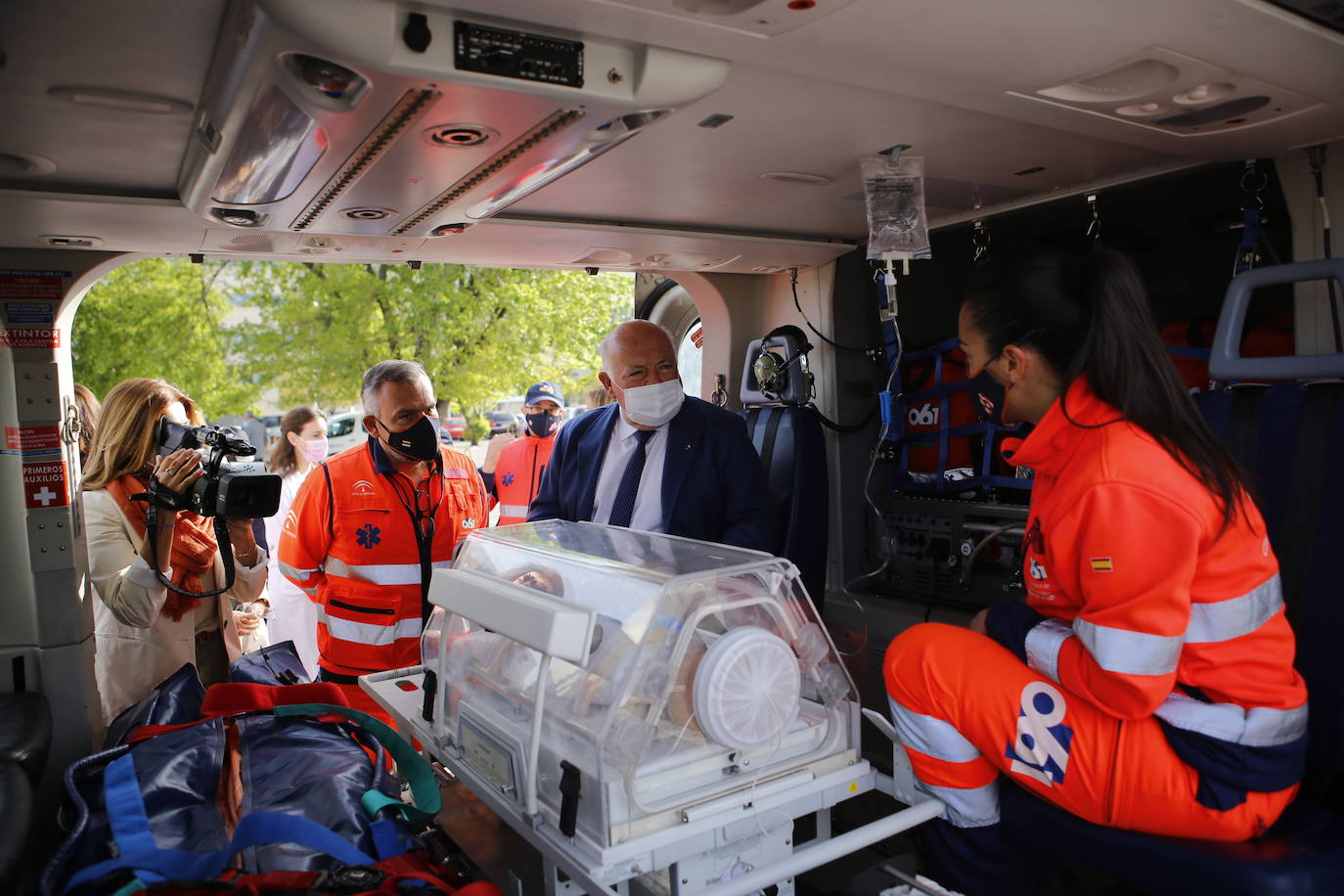 La presentación en Córdoba de los helicópteros del 061, en imágenes