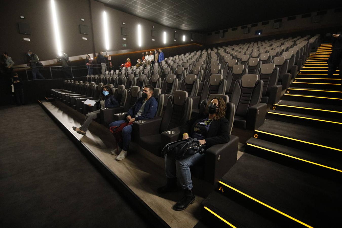 La inauguración de los cines Axion en Córdoba, en imágenes