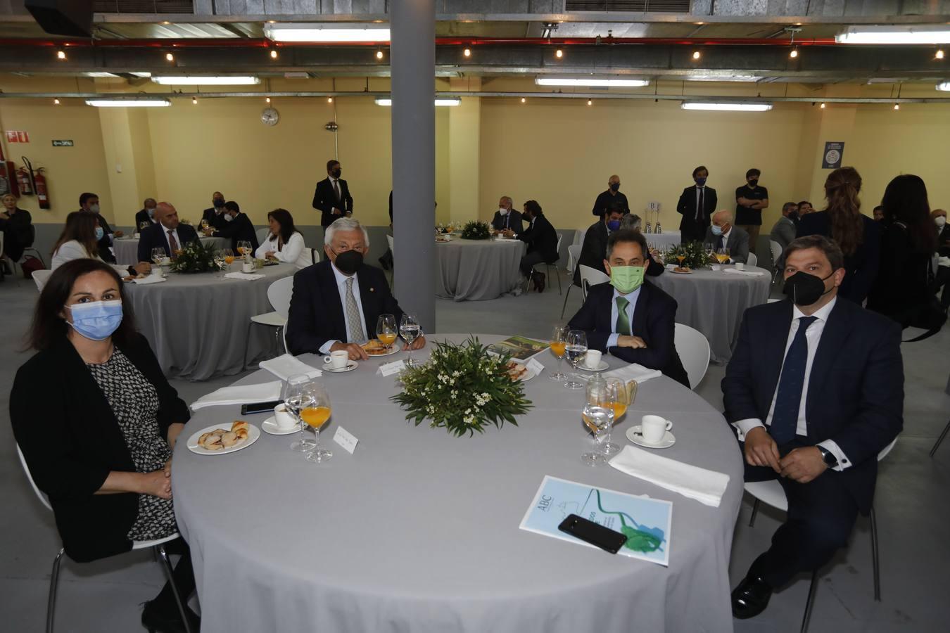 María López, Francisco Herrero, Antonio Fernández y Fernando Arauz