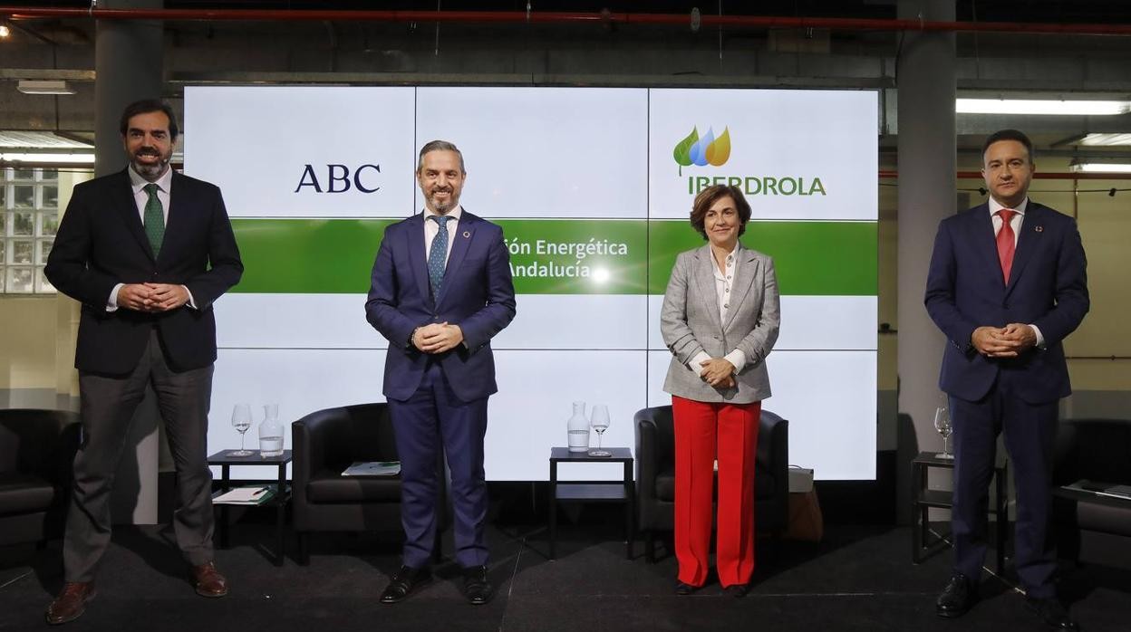 En imágenes, todos los asistentes al acto de presentación del Especial «La transición energética en Andalucía» de ABC de Sevilla (I)