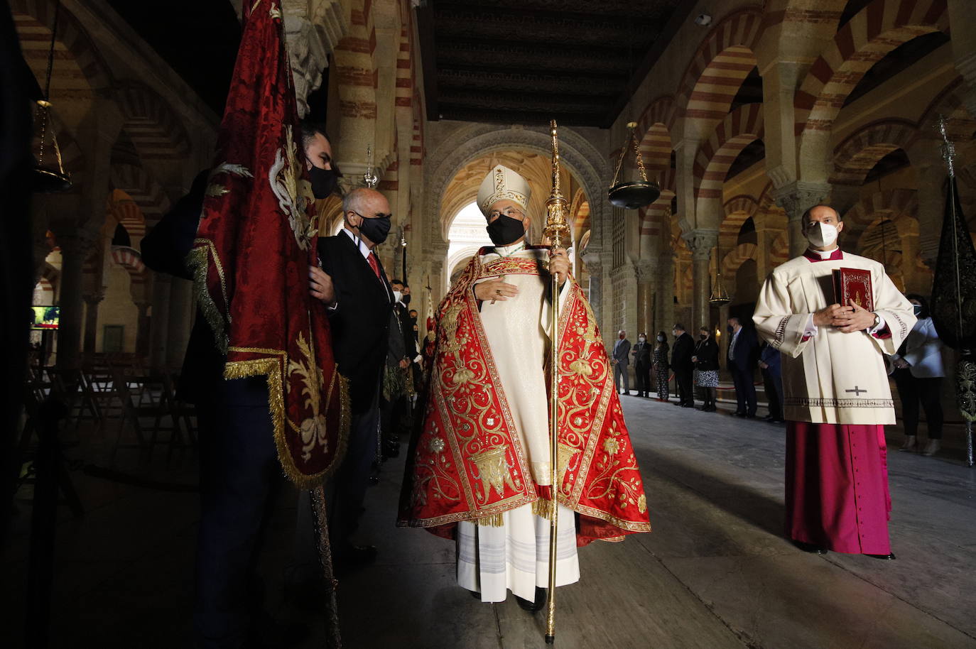 La Misa de Palmas en la Santa Iglesia Catedral de Córdoba, en imágenes