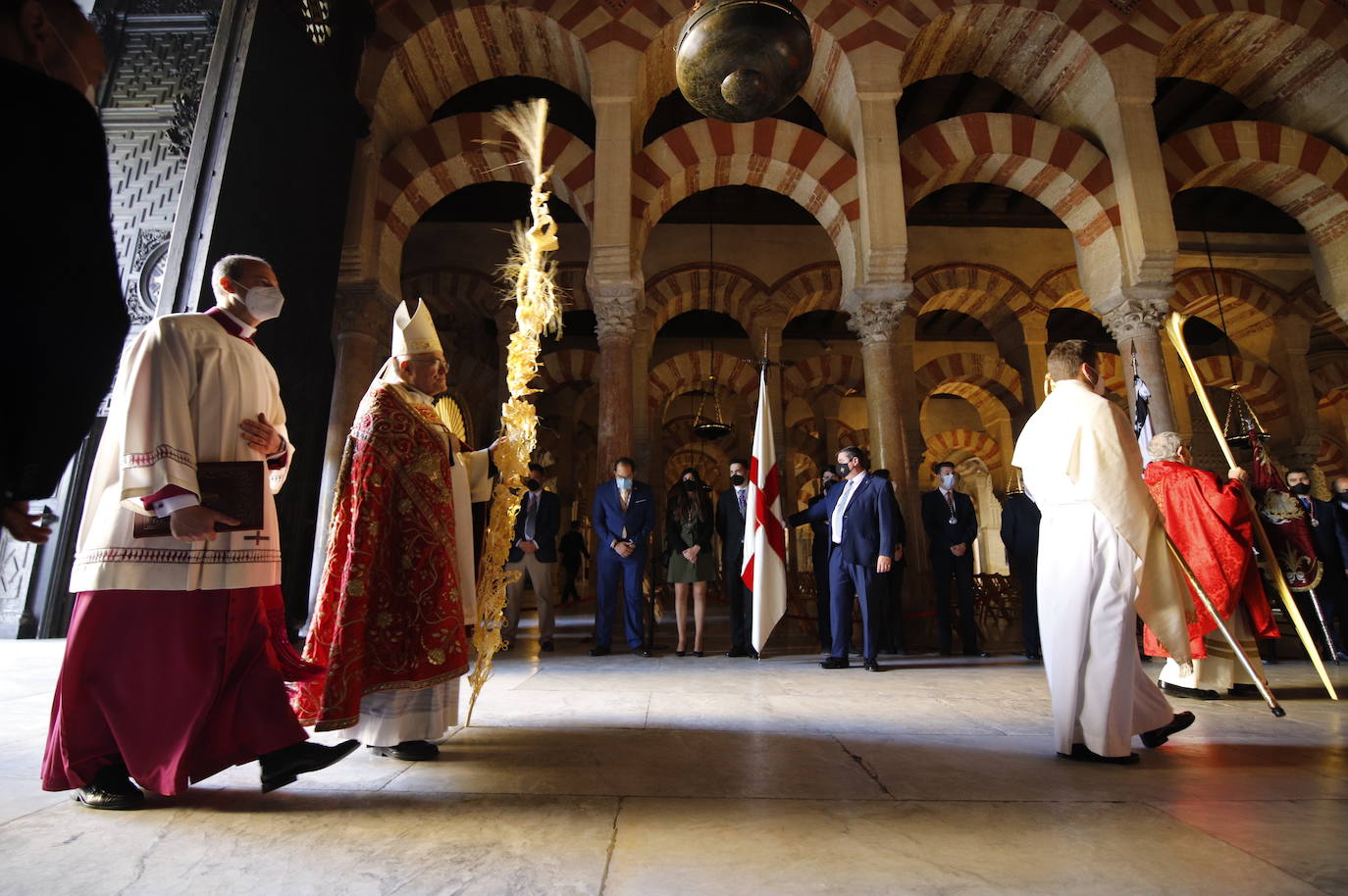 La Misa de Palmas en la Santa Iglesia Catedral de Córdoba, en imágenes