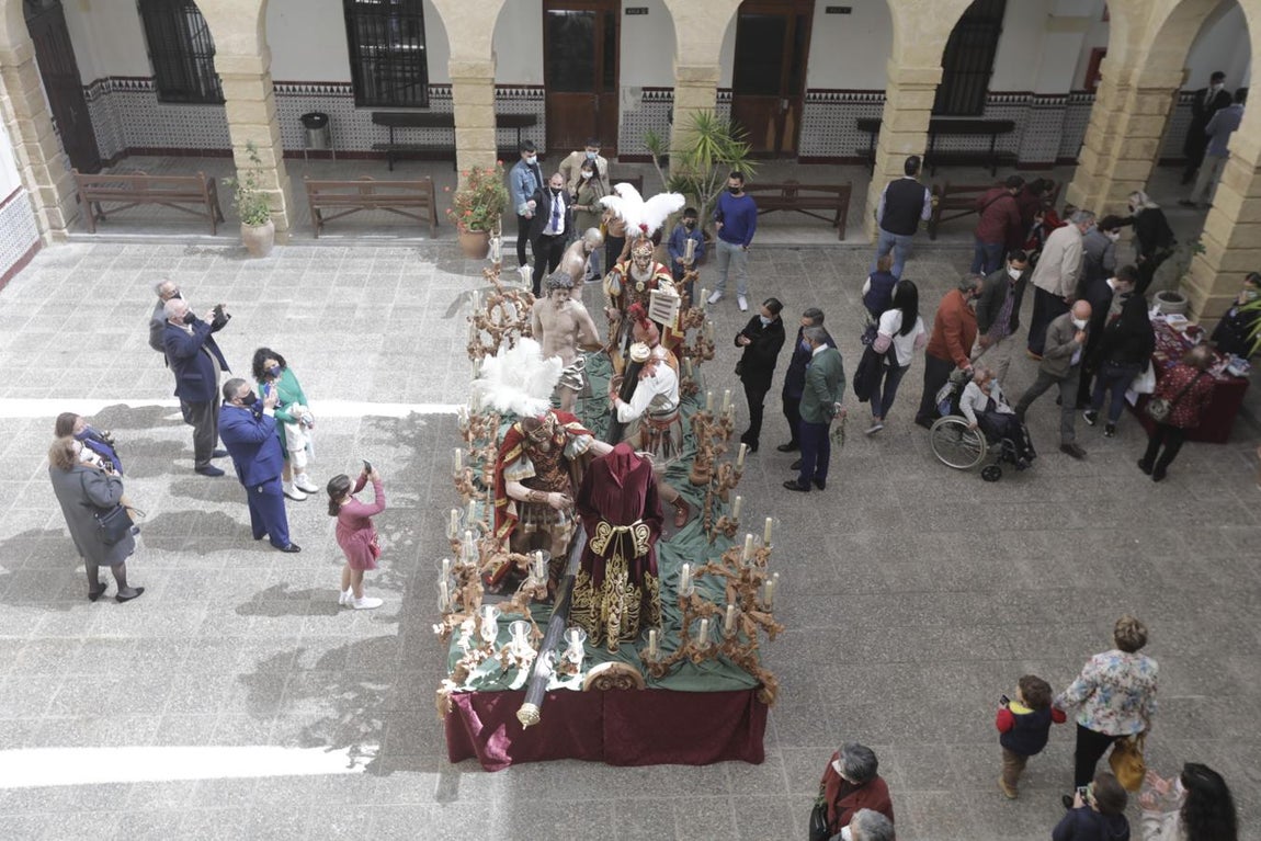 En imágenes: Domingo de Ramos de la Semana Santa 2021 en Cádiz