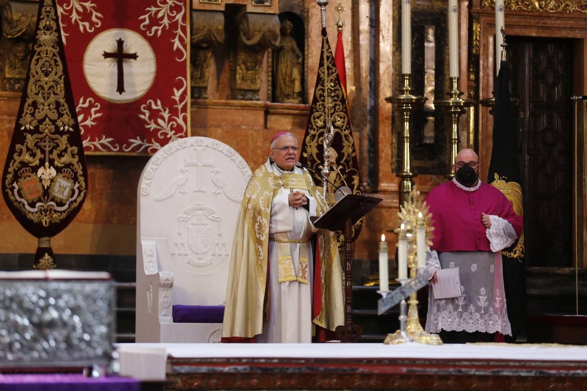 Semana Santa de Córdoba 2021 | Las imágenes del acto conjunto del Lunes Santo en la Catedral