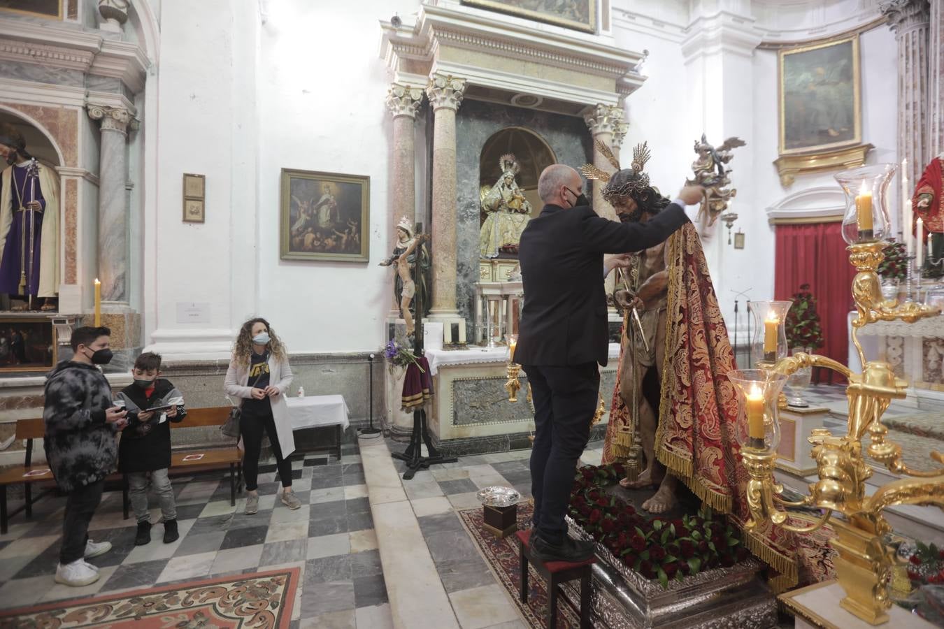 Fotos: Martes Santo en Cádiz