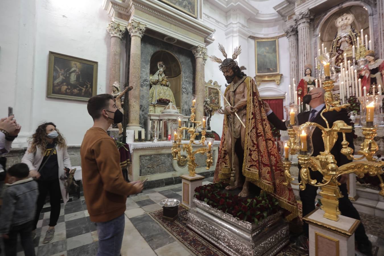 Fotos: Martes Santo en Cádiz