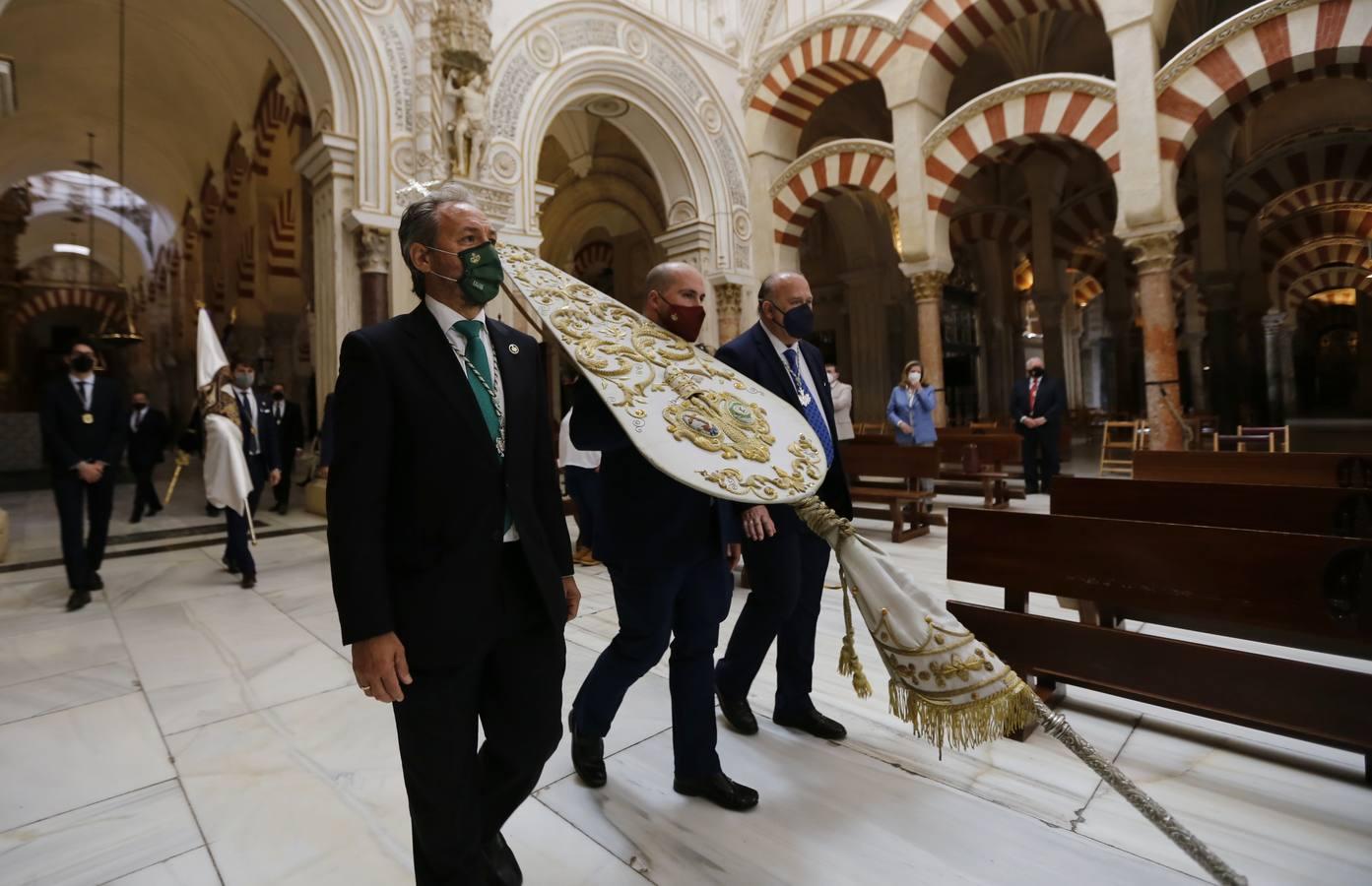 Semana Santa Córdoba 2021| Las imágenes del acto de las cofradías de Miércoles Santo en la Catedral