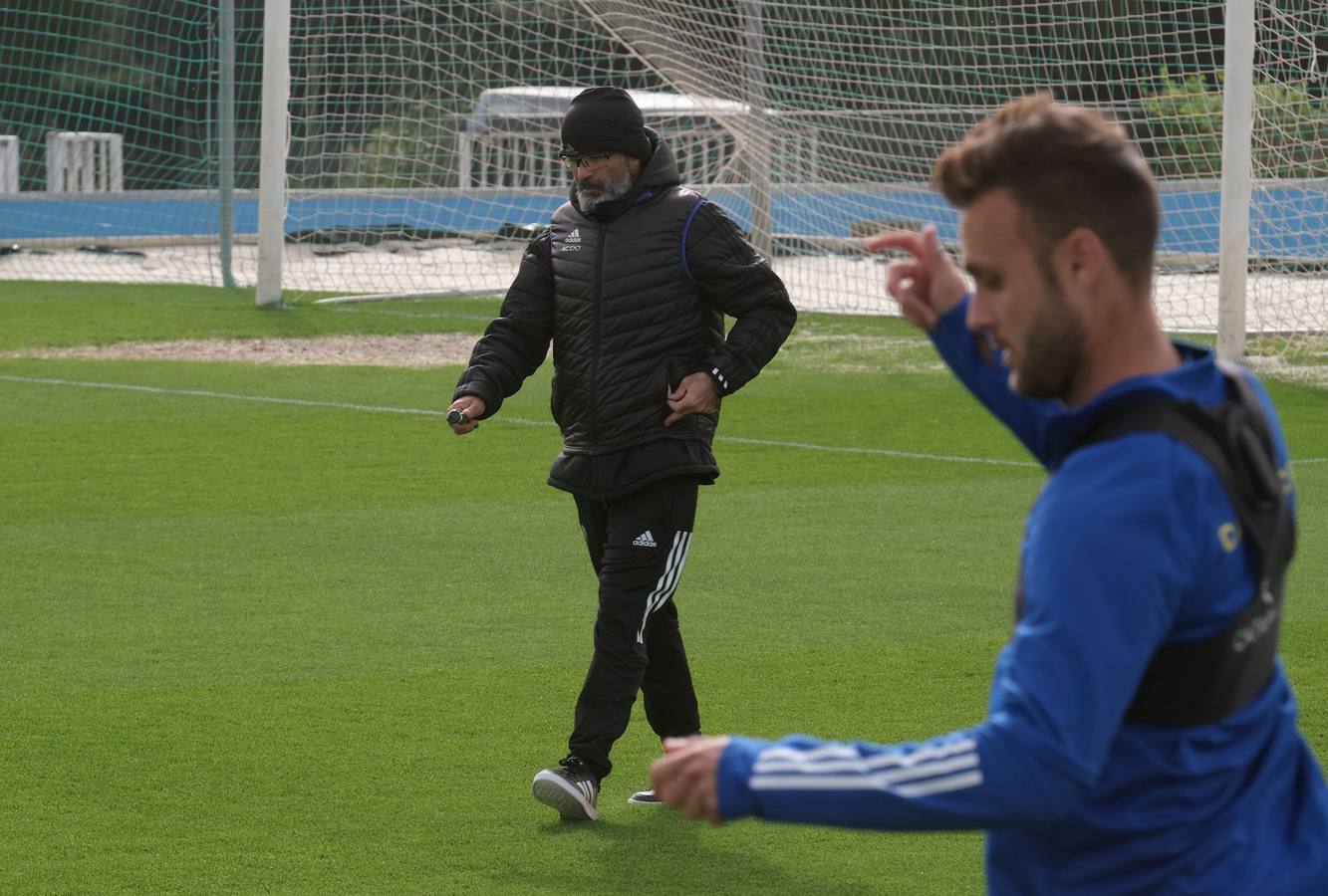 FOTOS: Akapo, la novedad en el entrenamiento del Cádiz CF