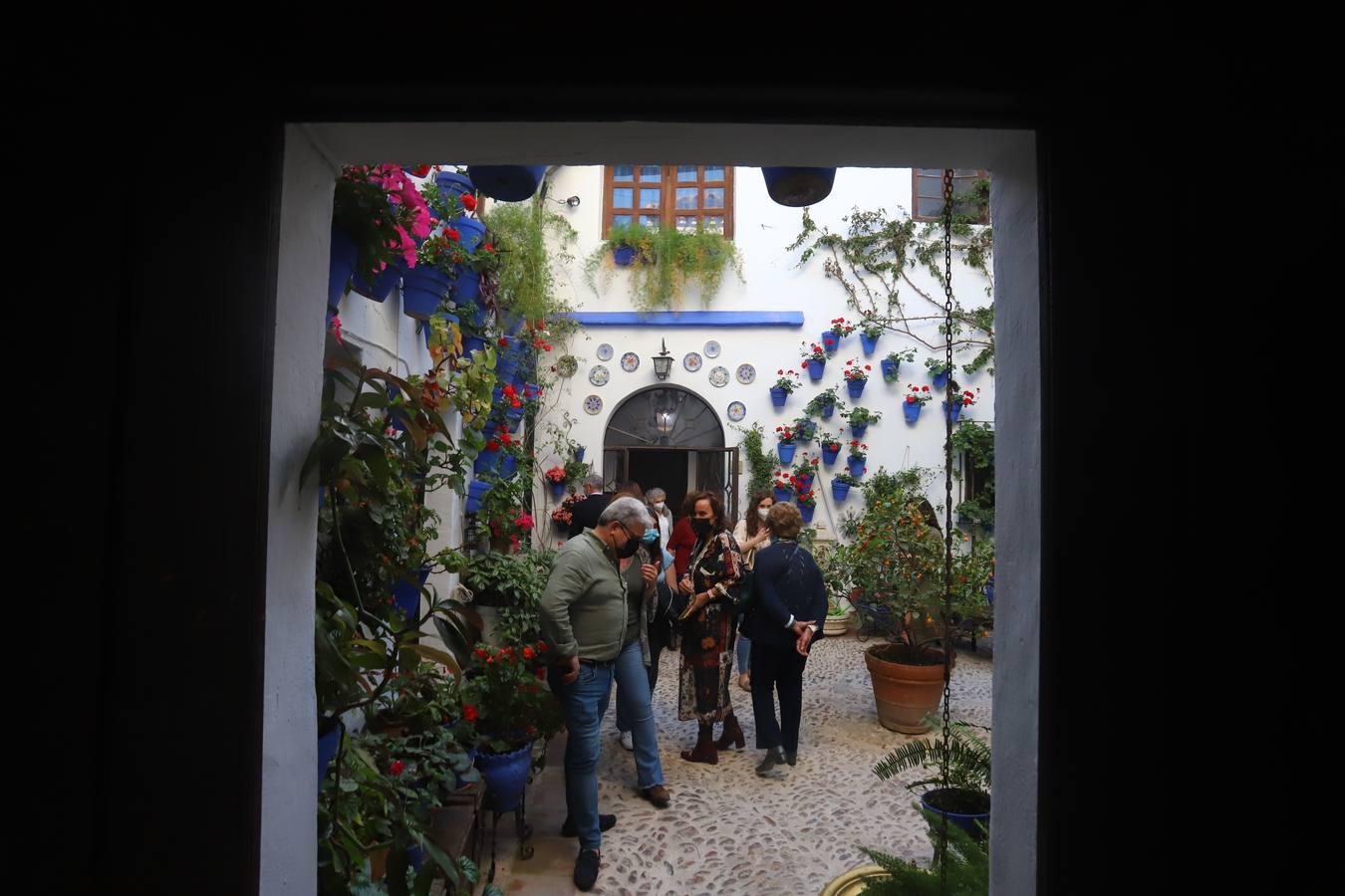 Los Patios de Córdoba del Jueves Santo, en imágenes