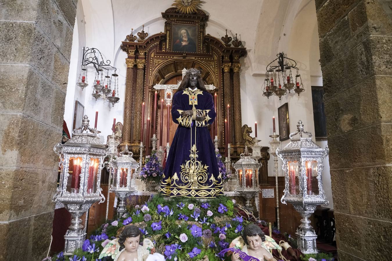 Fotos: las mejores imágenes del Jueves Santo en Cádiz