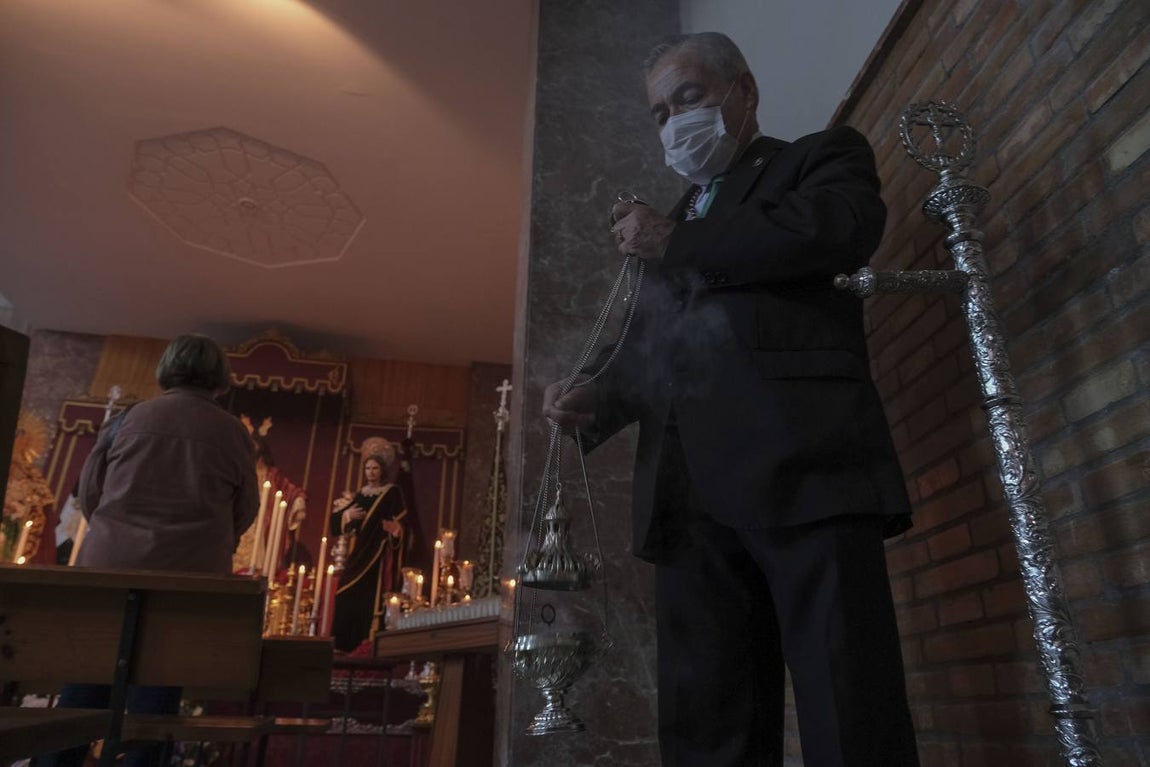 Fotos: las mejores imágenes del Jueves Santo en Cádiz