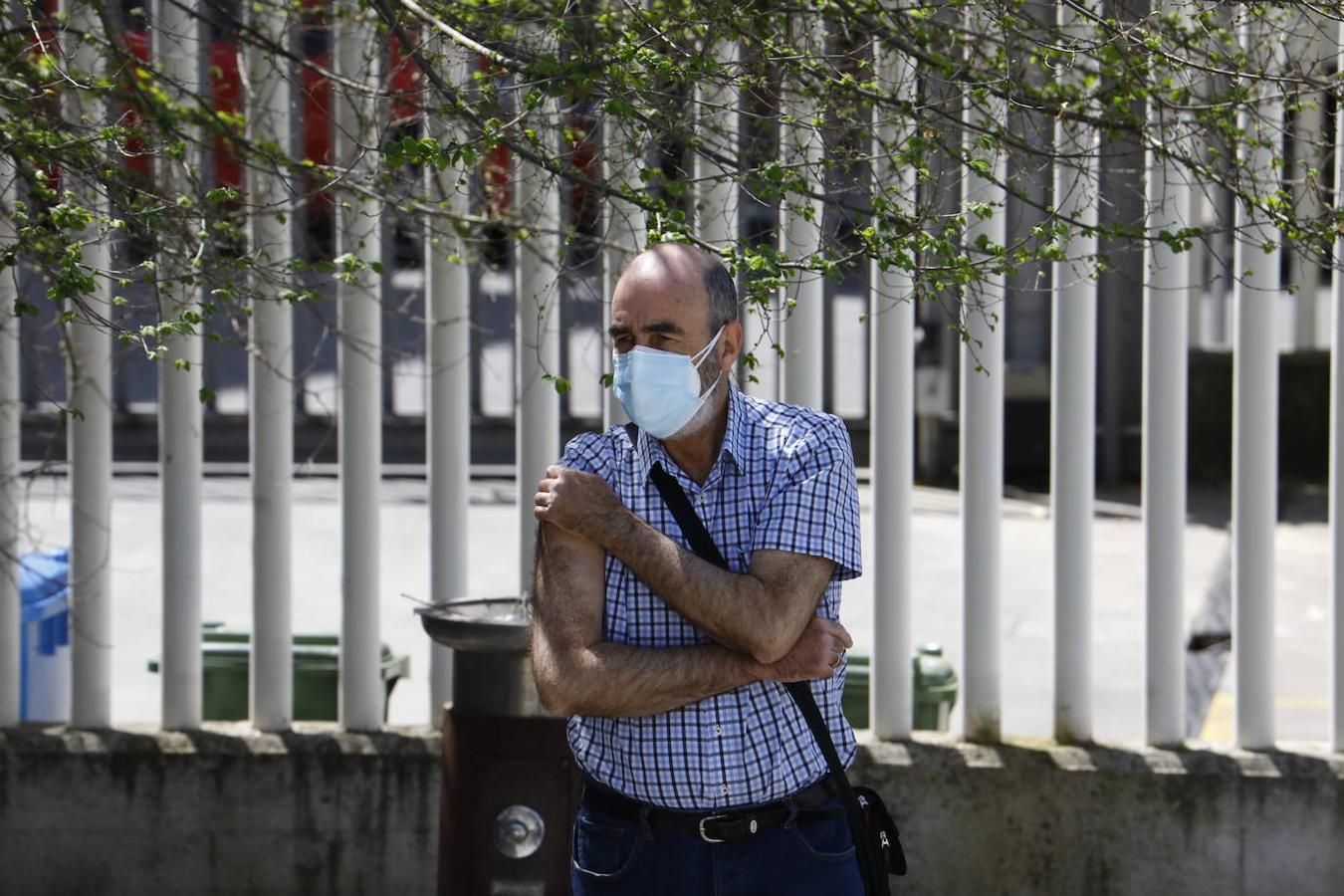 La vacunación con AstraZeneca en el centro de salud del Sector Sur de Córdoba, en imágenes