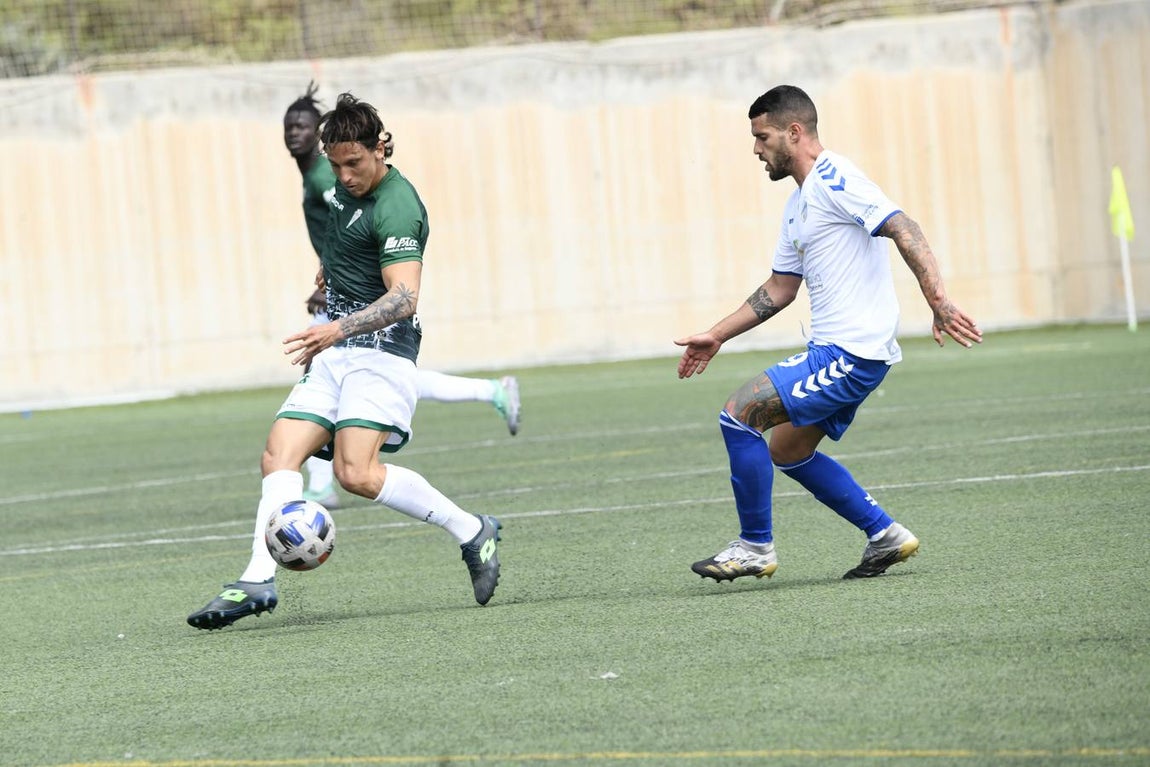Las mejores imágenes del gol y el penalti en el Tamaraceite - Córdoba CF
