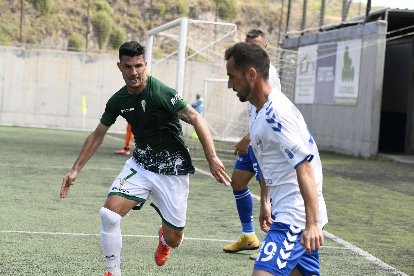 Las mejores imágenes del gol y el penalti en el Tamaraceite - Córdoba CF