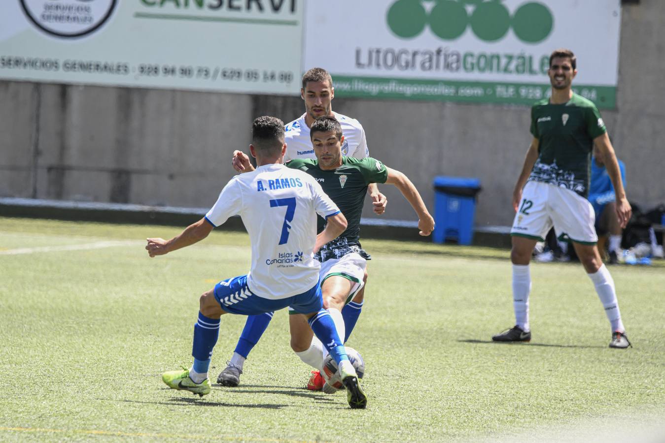 Las mejores imágenes del gol y el penalti en el Tamaraceite - Córdoba CF