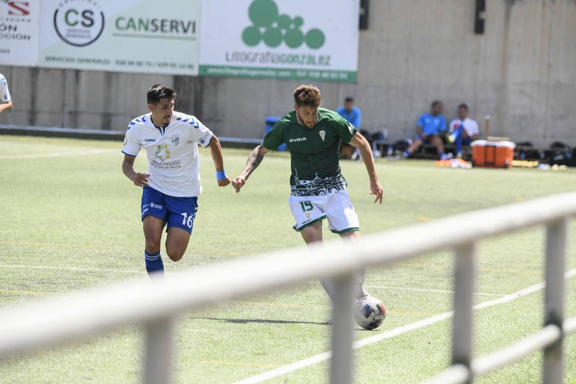 Las mejores imágenes del gol y el penalti en el Tamaraceite - Córdoba CF
