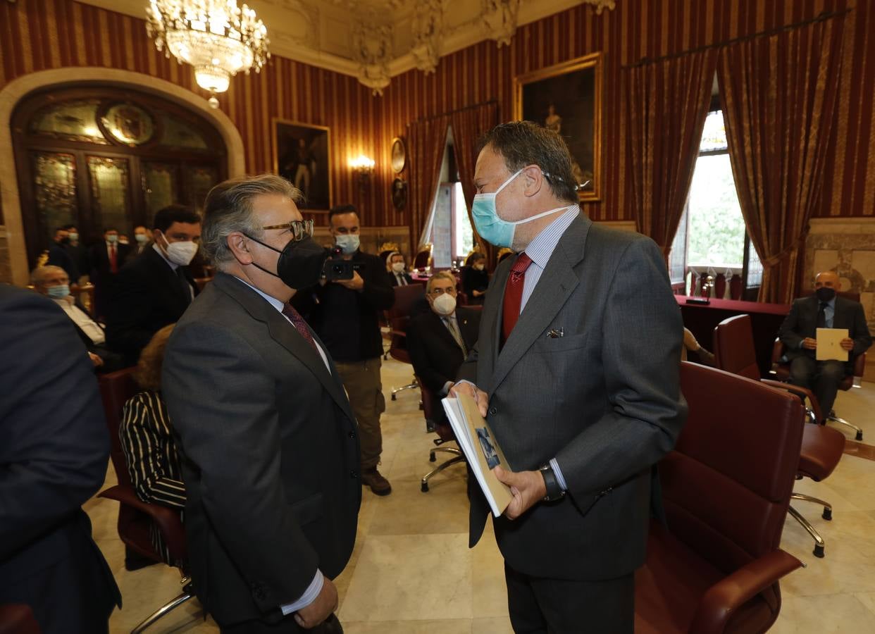 Homenaje a Manuel del Valle en el Ayuntamiento de Sevilla