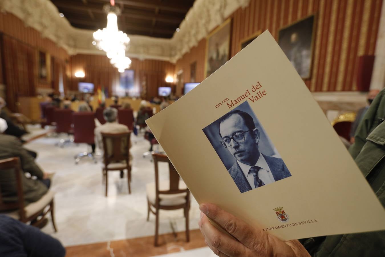 Homenaje a Manuel del Valle en el Ayuntamiento de Sevilla