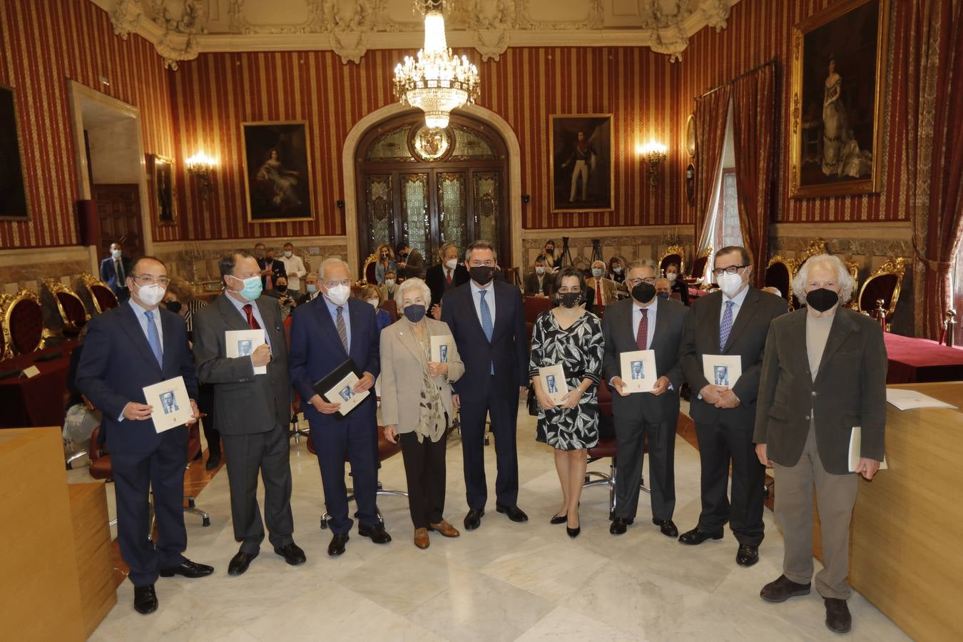 Homenaje a Manuel del Valle en el Ayuntamiento de Sevilla