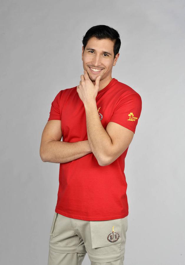 Gianmarco. La segunda cuota italiana la aportará Gianmarco Onestini (24), cuya popularidad se debe a su participación en tres 'realities' de la propia Mediaset España: 'Gran Hermano VIP' –donde vivió un romance con la exconcursante de 'GH' Adara Molinero–, 'El tiempo del descuento' (un reemplazo de 'GH Dúo' tras el boicot de anunciantes) y 'Sol@', el pisito de Mitele Plus. Se rumoreó que el decimosexto y último concursante de 'Supervivientes 2021' sería Lobo, de 'La isla de las tentaciones 3', pero al final no se ha contado con él. Veremos si a la cuarta va la vencida y convence a la audienca.