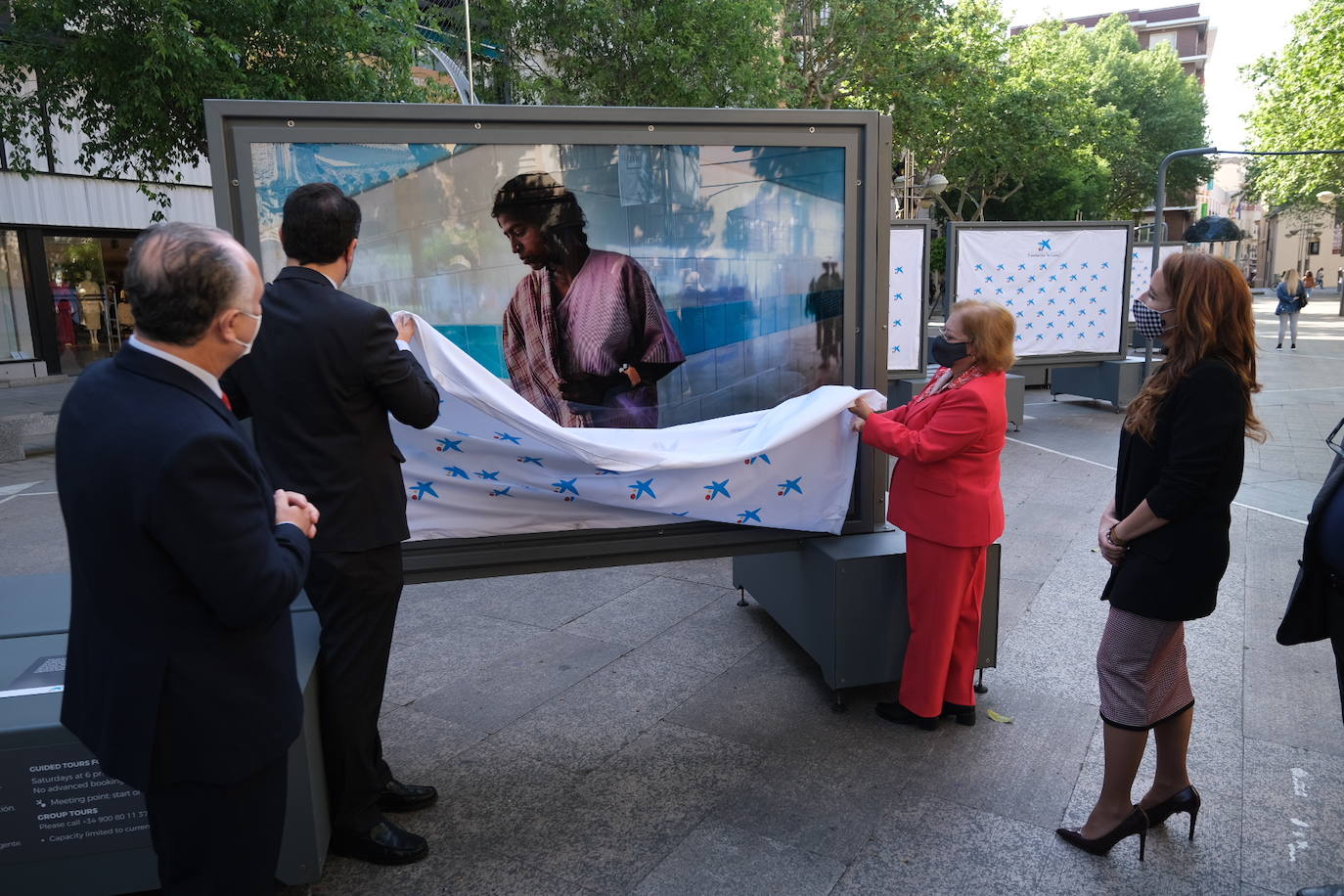 La exposición de Cristina García Rodero, en el bulevar Gran Capitán de Córdoba