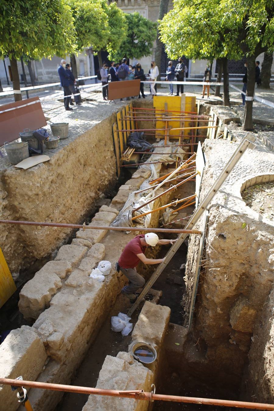 El nuevo hallazgo arqueológico en la Mezquita-Catedral de Córdoba, en imágenes